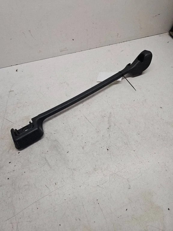 Other trunk/boot trim element – KIA Sorento (2002-2009)