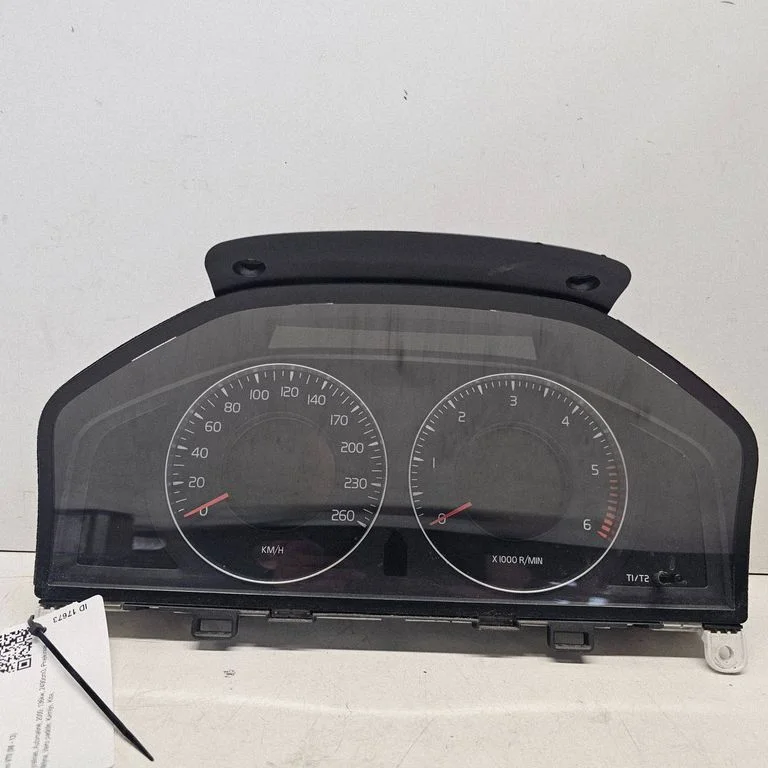 Speedometer (instrument cluster) – Volvo V70 (2008-2013)