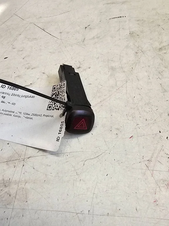 Hazard light switch – Volvo S80 (1999-2003)