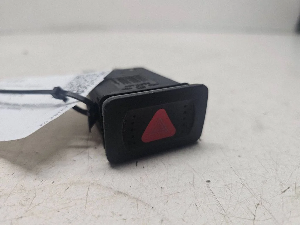 Ohutulede lüliti 1J0953235J