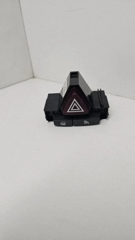 Hazard light switch