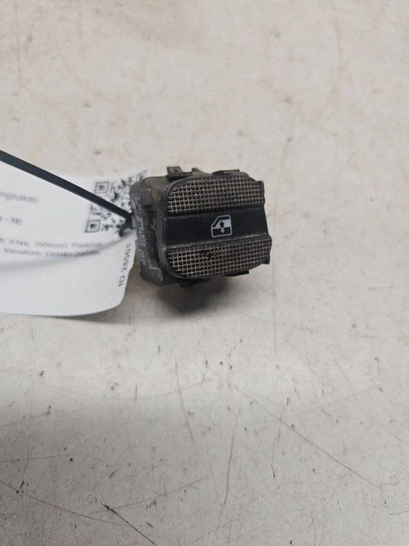 Electric window control switch – Seat Alhambra (Mk1) (1996-2010)
