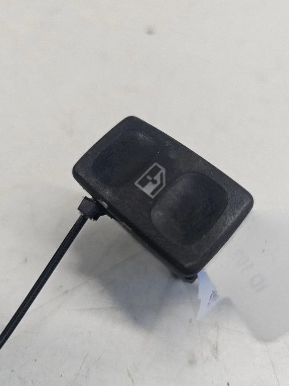 Elektrinių langų jungtukas
