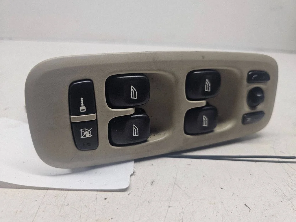 Electric window control switch – Volvo V70 (2000-2004)