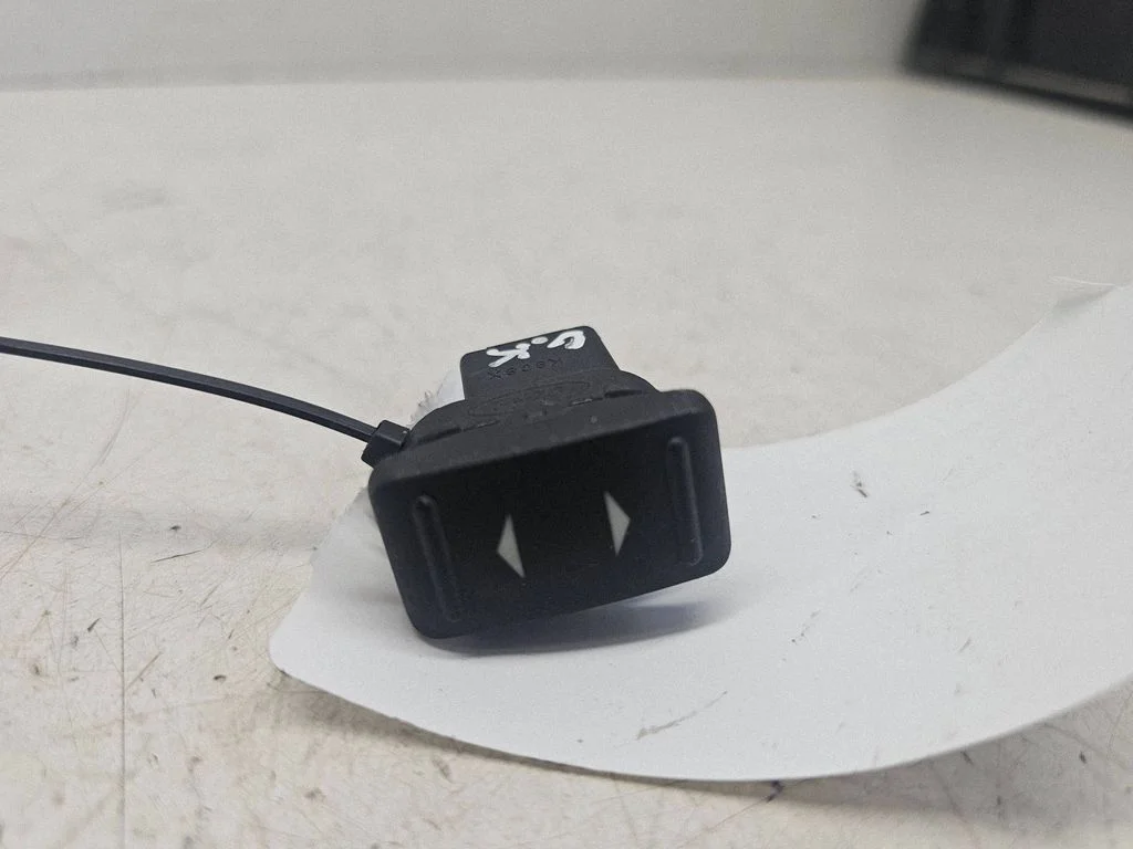 Elektrinių langų jungtukas