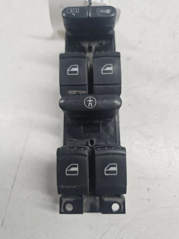 Elektriaknate lüliti 1J4959857