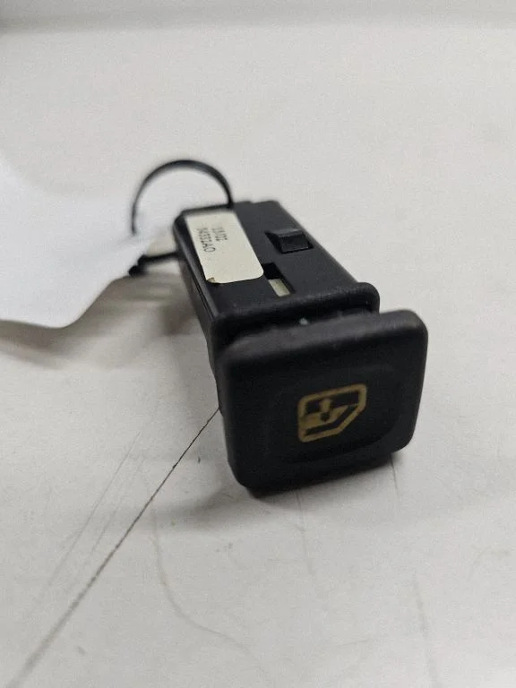 Other switches/knobs/shifts – Land Rover Freelander (1996-2006)