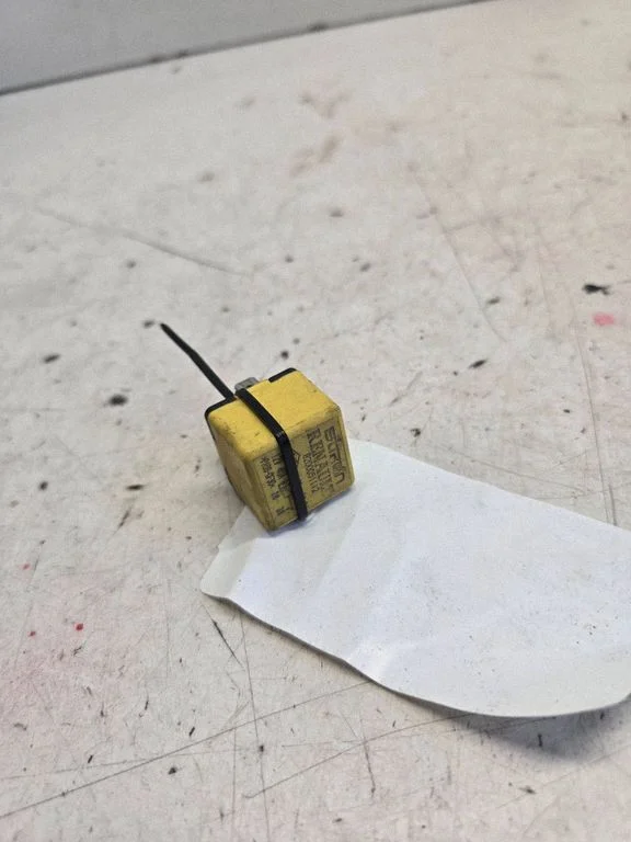 Other relay 8200051112