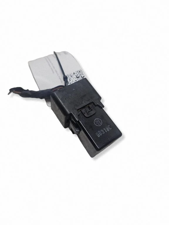 Other relay 9555039000