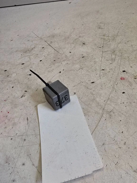 Other relay 8D0951253A