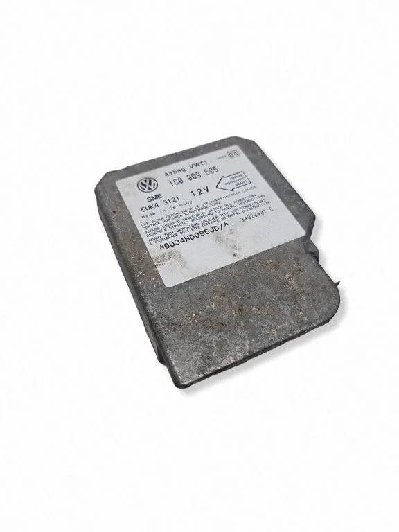 Turvapatjade juhtplokk 1C0909605