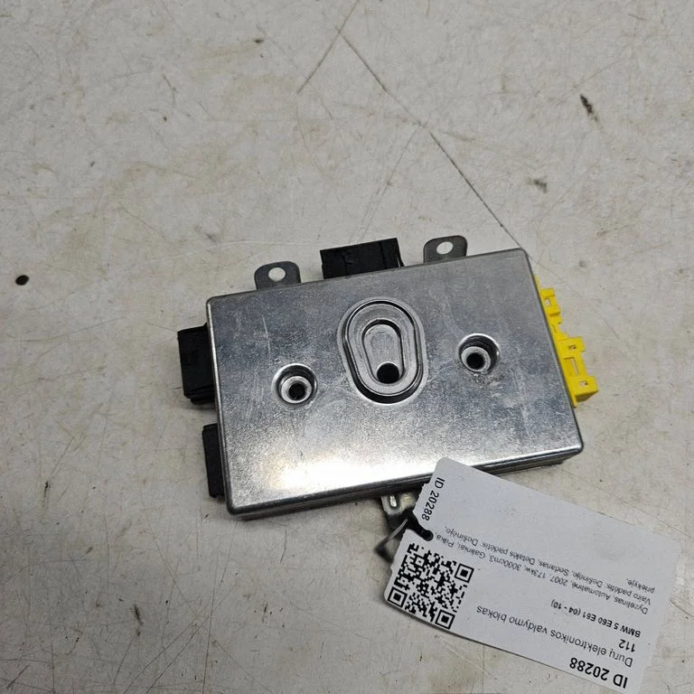 Durvju elektronikas vadības bloks 6135697515101