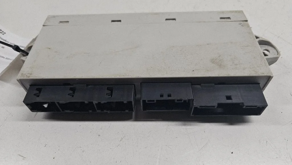 Door control unit/module 6931227