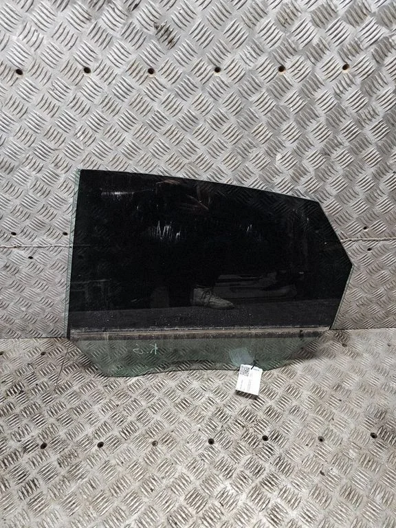 Rear door window glass – rear left