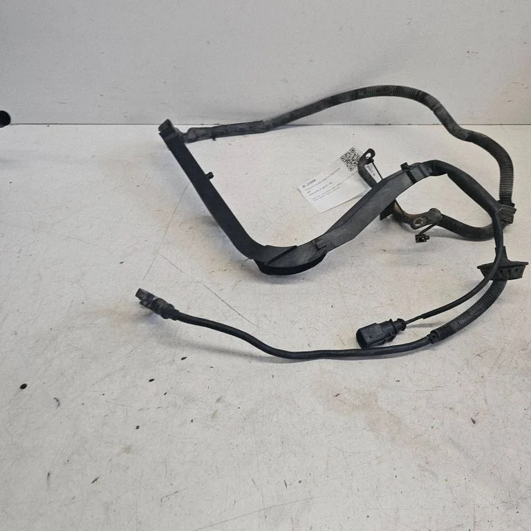 Positive cable (battery)