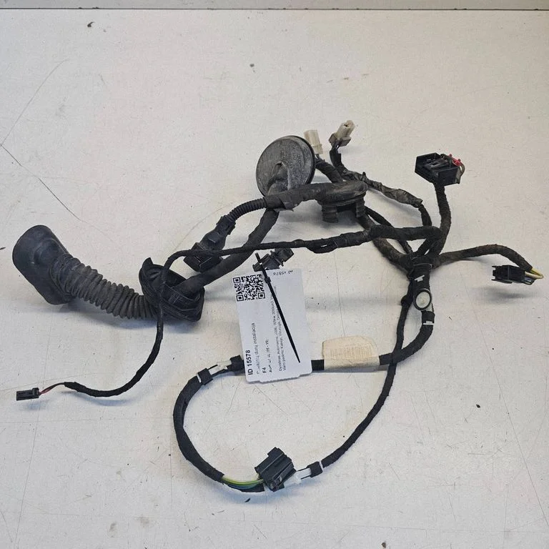 Priekšējo durvju vadu instalācija – Audi Q7 4L (2005-2015)
