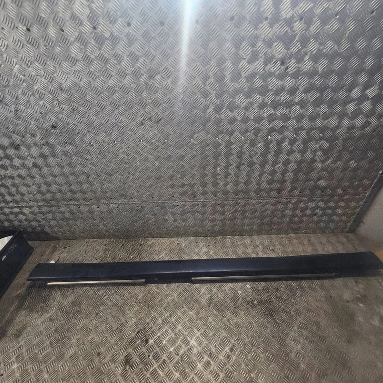 Sill 9178163