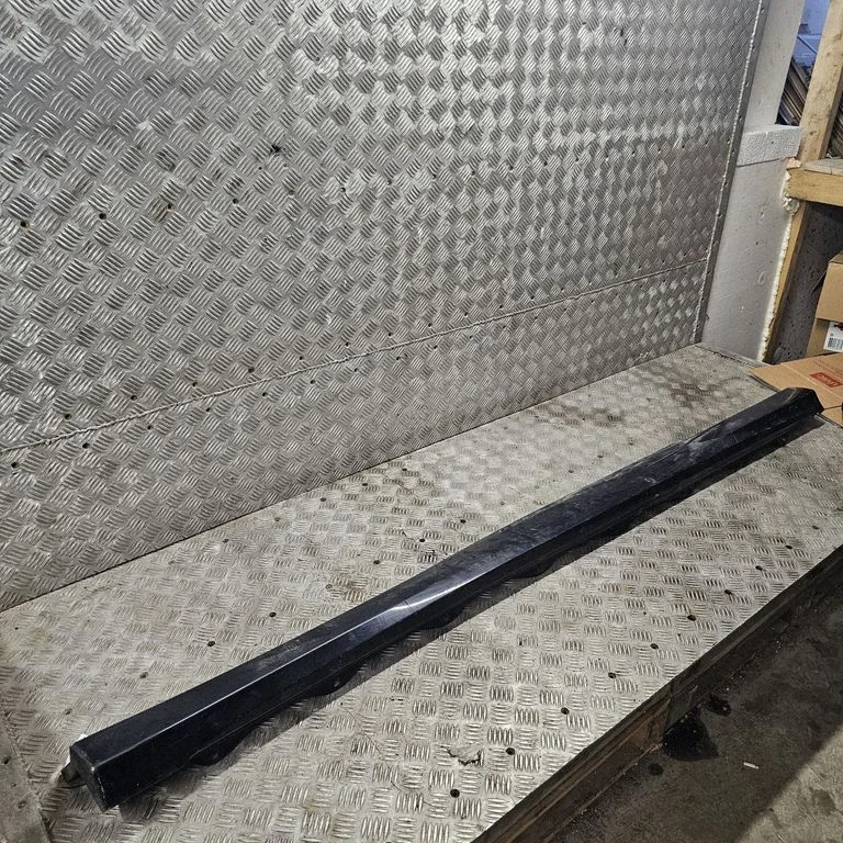 Sill A2516980854004