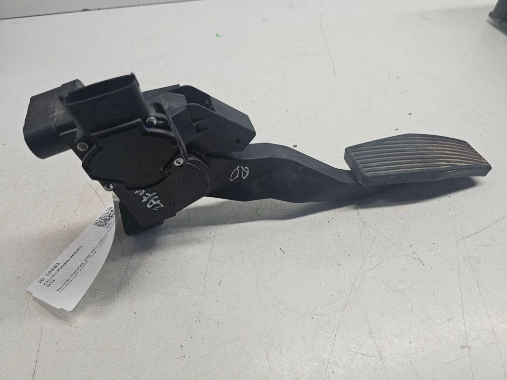 Akceleratoriaus pedalas