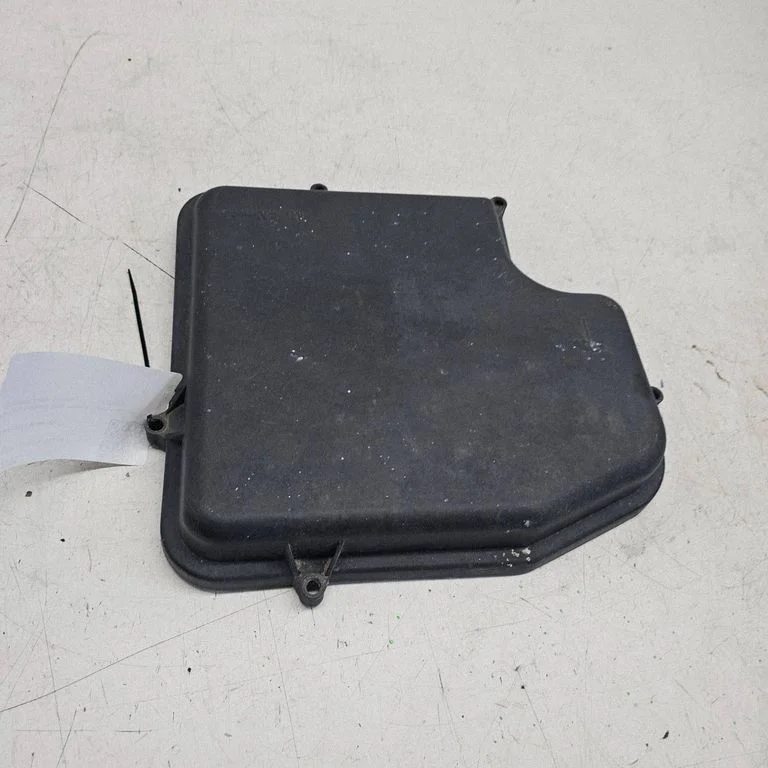 Fuse box cover 8D1907613A