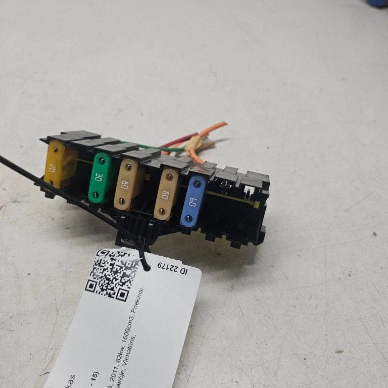 Drošinātāju bloks 9636079380