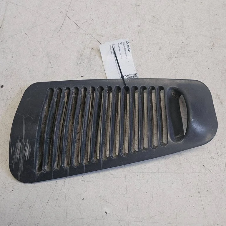 Cita salona detaļa 7M0868479C