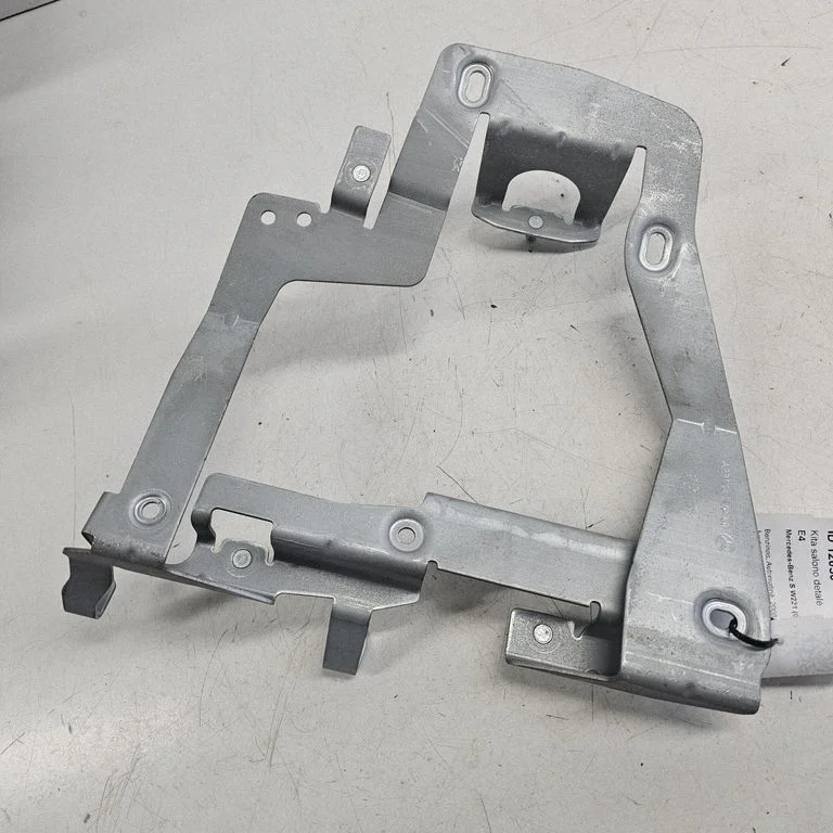 Muu salongiosa A2215457840