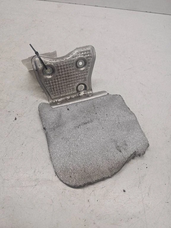 Other engine bay part 8K0199387S