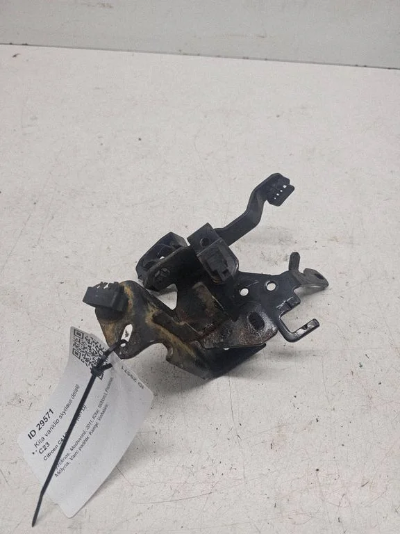 Cita motora nodalījuma detaļa 9665162580