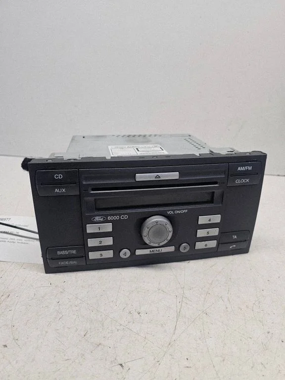 Raadio / CD/DVD-mängija / navigatsioon 8M5T18C815DA