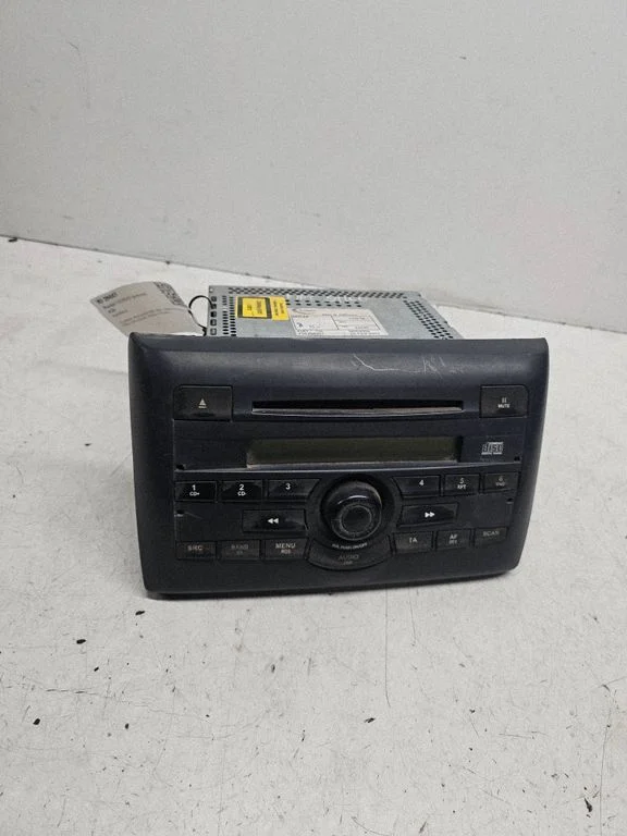 Radio/CD/DVD/GPS head unit 735296997
