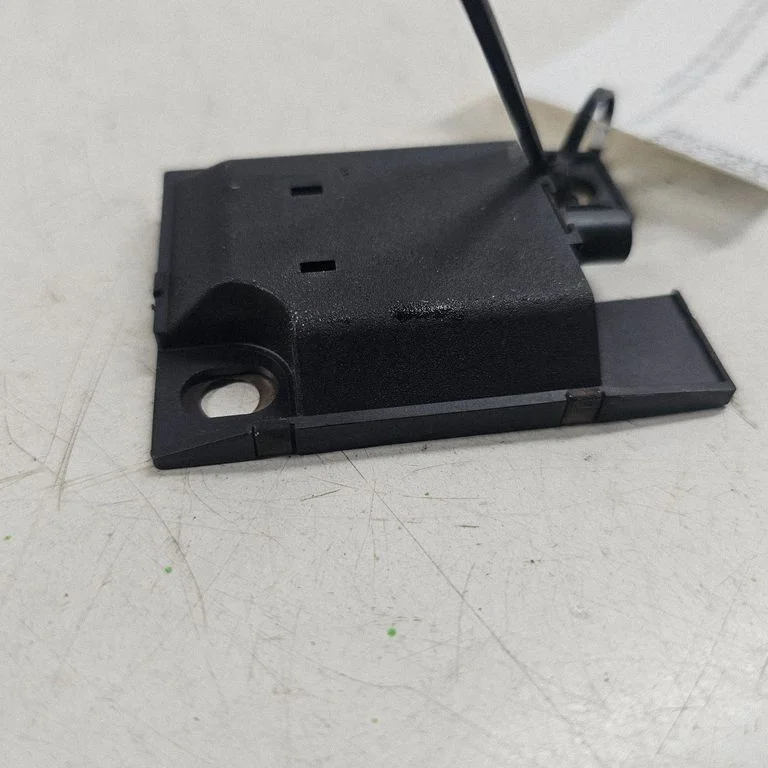 Antenas pastiprinātājs – Mercedes-Benz S klase W221 (2005-2013)