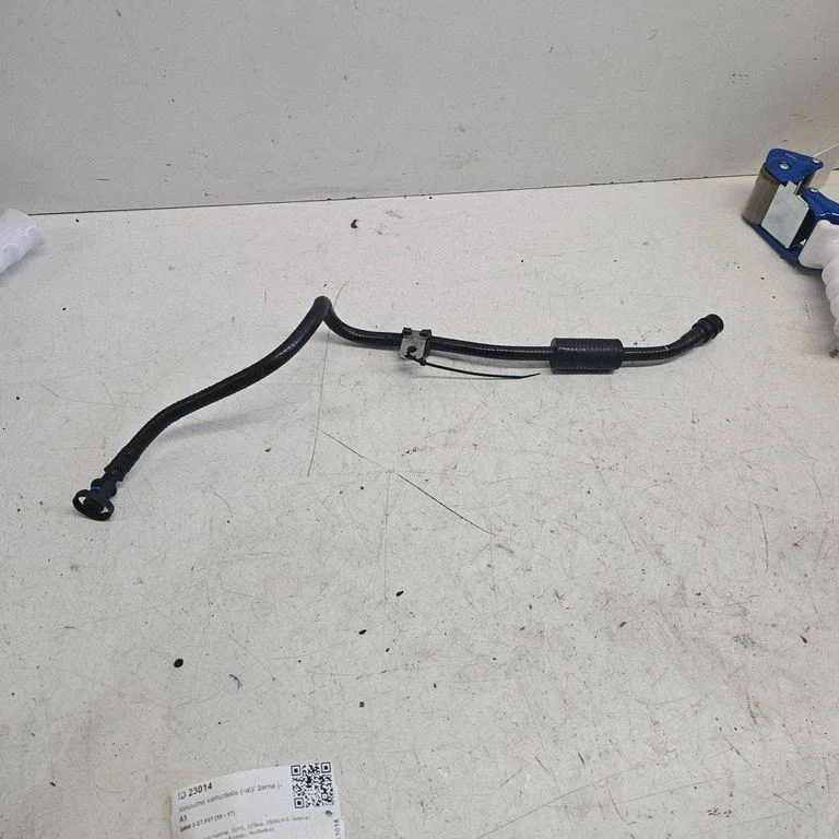 Vacuum line/pipe/hose 14032710
