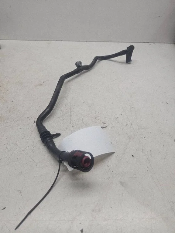 Vacuum line/pipe/hose 059131056AA