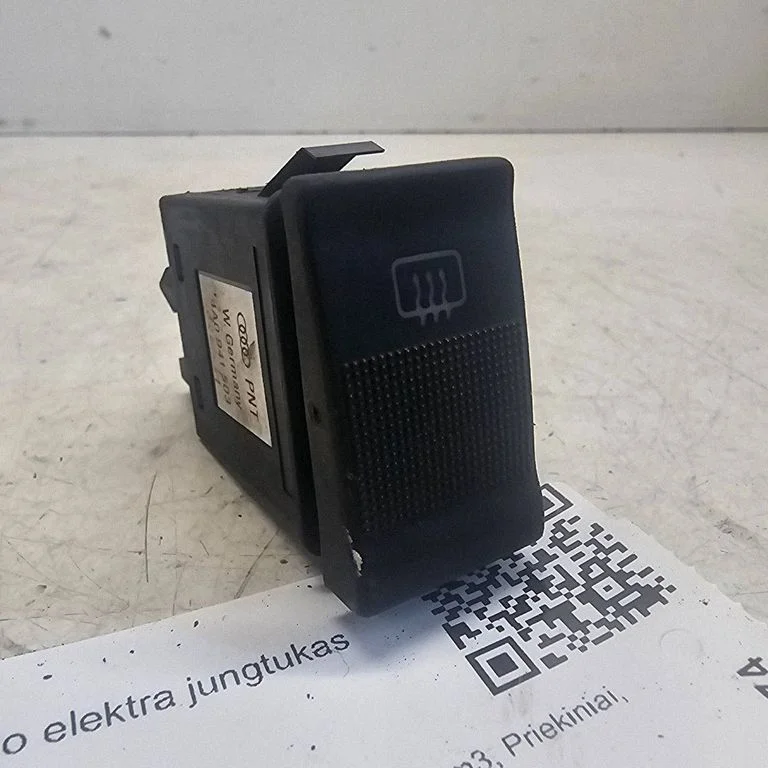 Stiklo šildymo elektra jungtukas