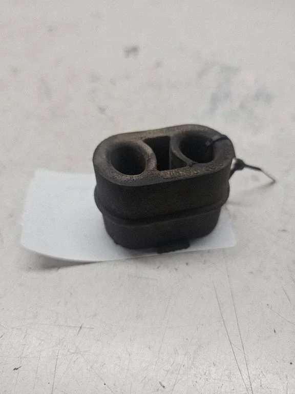 Muffler mount bracket/holder 90466668