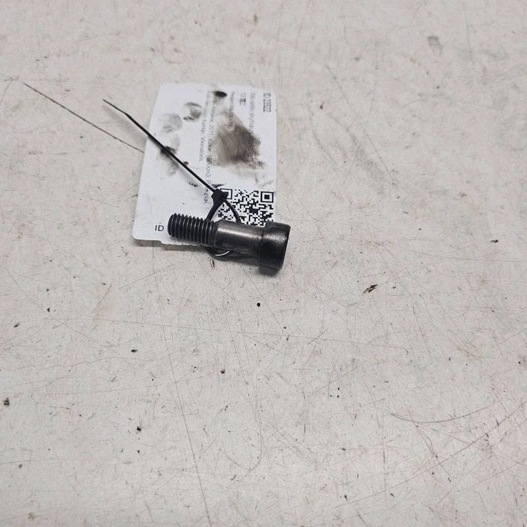 Kita variklio skyriaus detalė