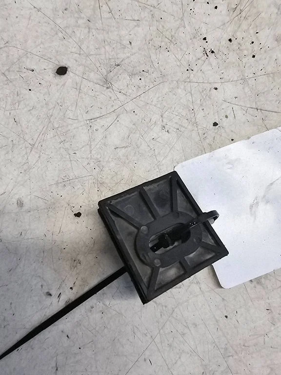 Kita variklio skyriaus detalė