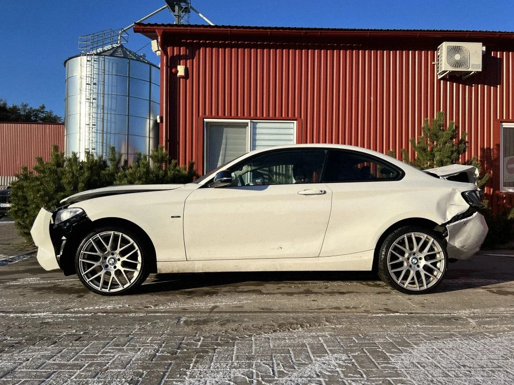 BMW Series 2