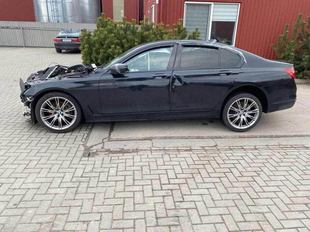 BMW Series 7