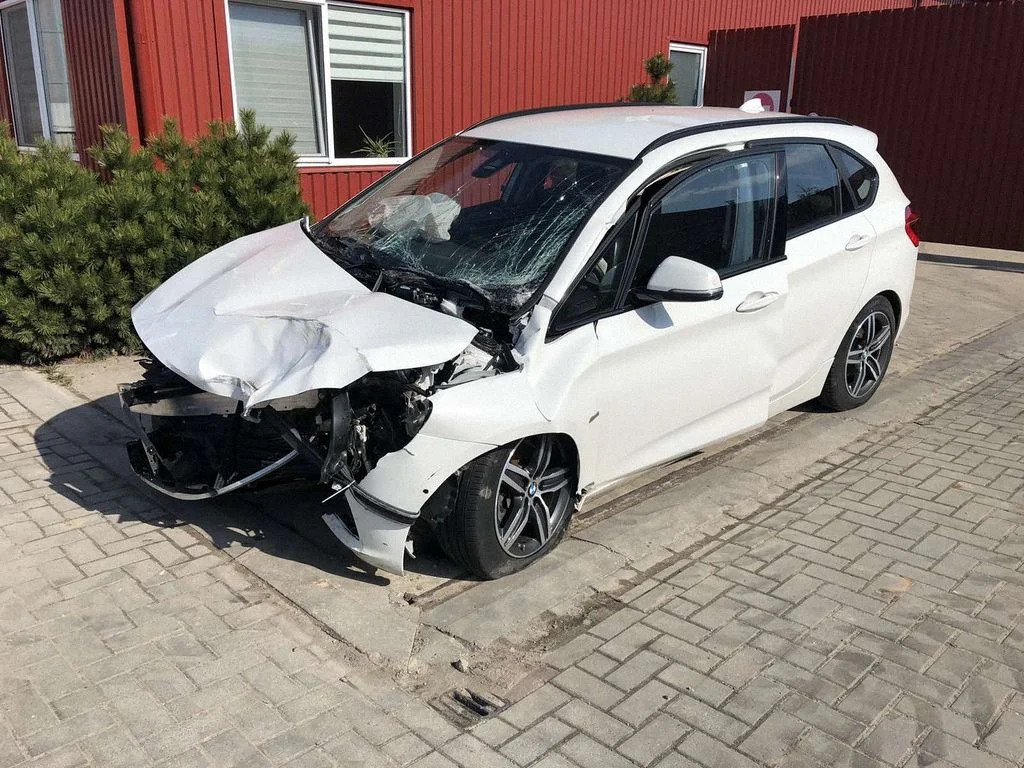 BMW Series 2