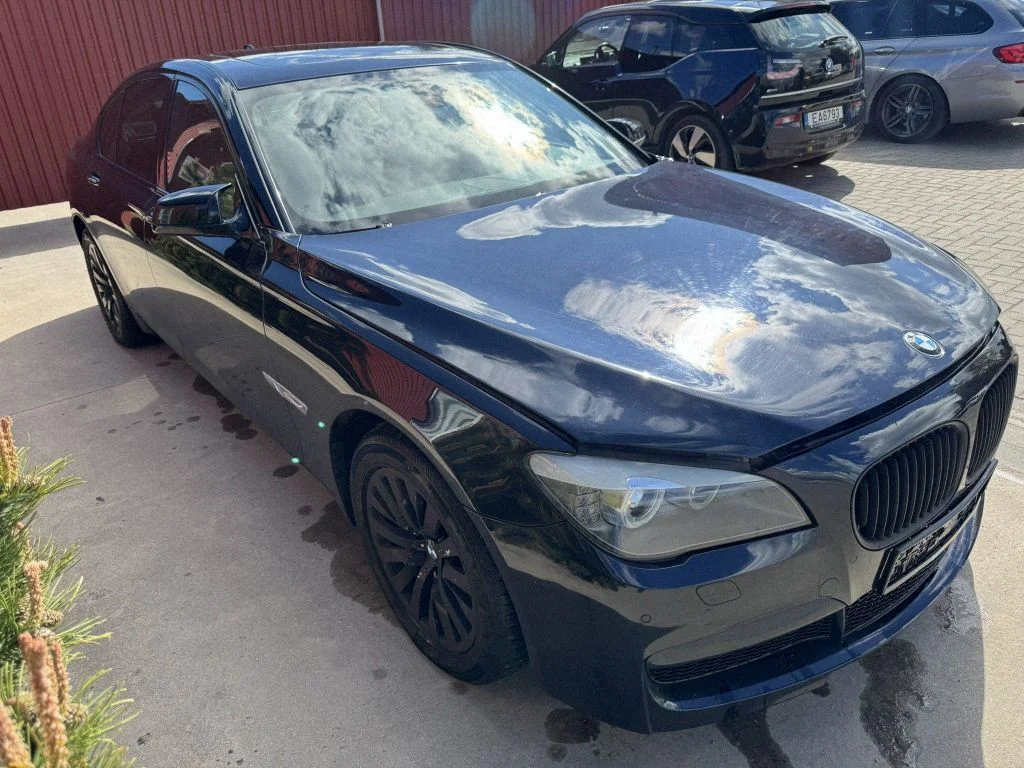 BMW Series 7
