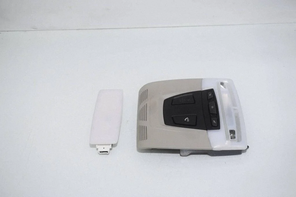 Front seat light – BMW i3 (2013-)