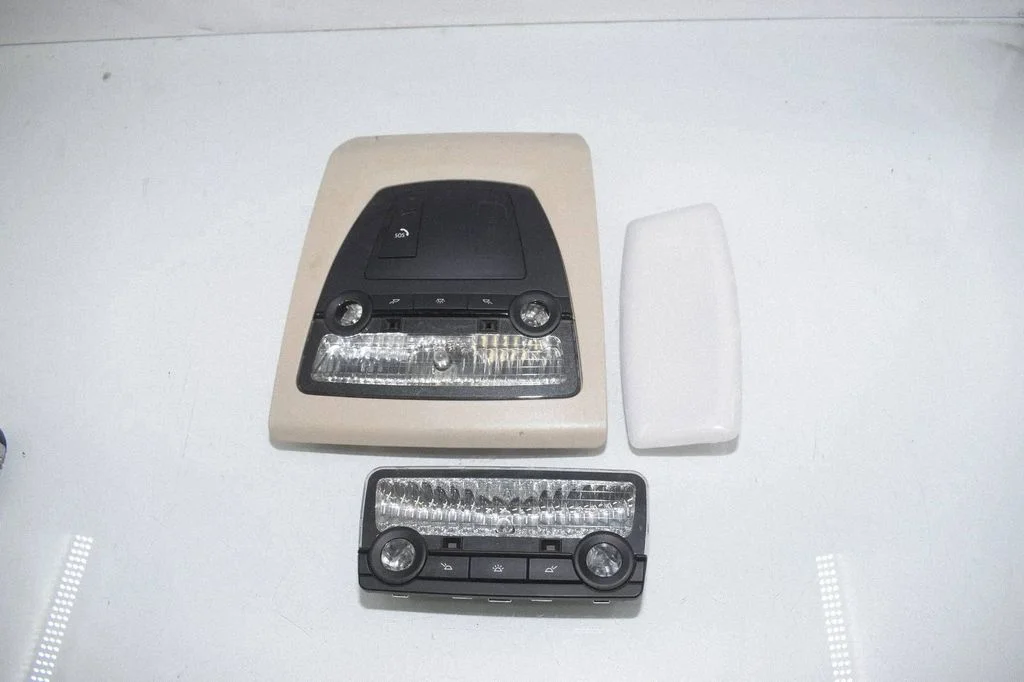 Front seat light – BMW 5 Series F10 F11 (2009-2016)