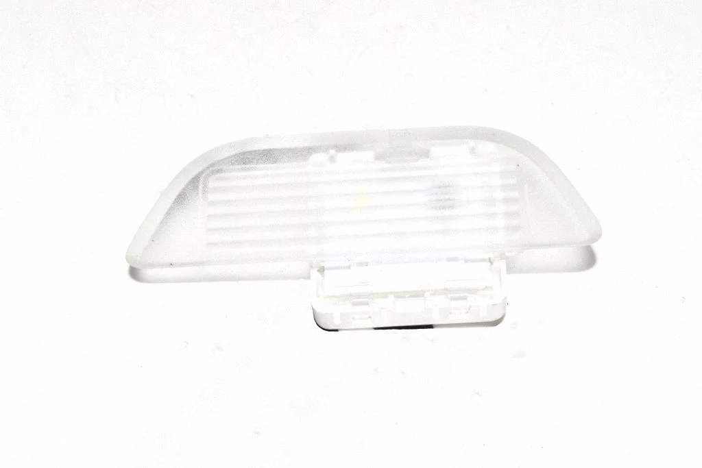 Pagasiruumi valgustustuli – BMW 3-seeria F30 F35 F31 (2012-2018)