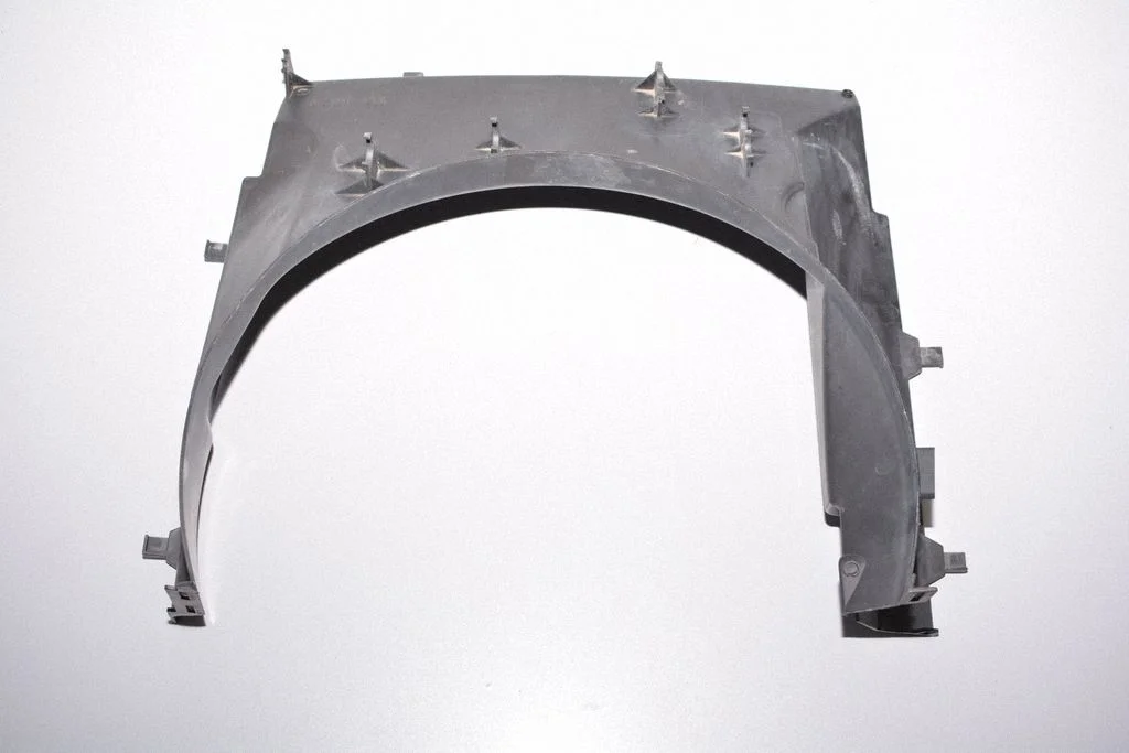 Radiaatori ventilaatori difuusor PGK5000 – Land Rover Range Rover Sport L320 (2005-2013)