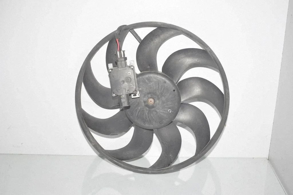 Electric radiator cooling fan 7640508