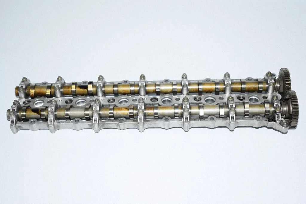Camshaft 8570129