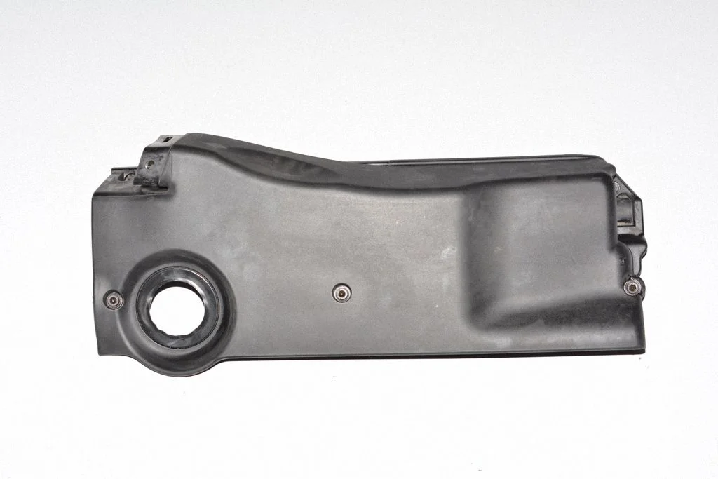Air filter box cover – BMW 5 Series E39 (1996-2003)
