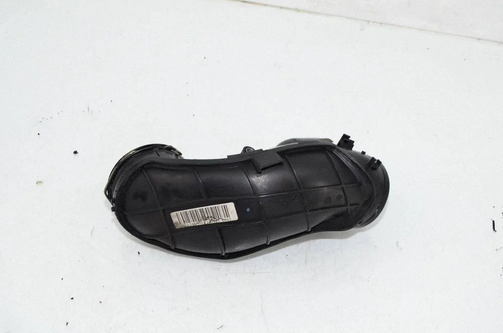 Air intake duct part 8513459